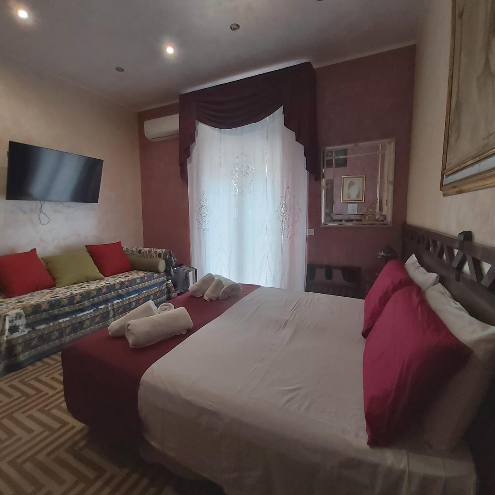 Bed And Breakfast Dolce Noemi レッジョ・ディ・カラブリア エクステリア 写真